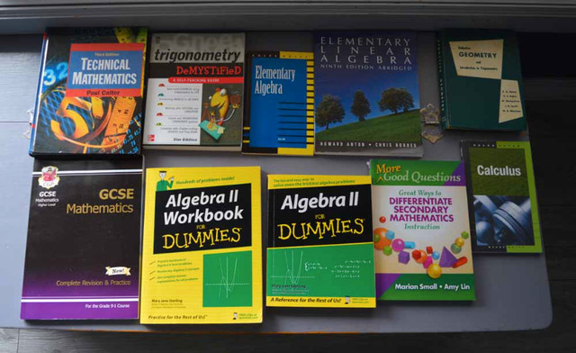 Math books in Textbooks in Belleville - Image 2