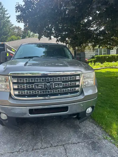 If you are interested, leave me messages. It includes 4 extra tires