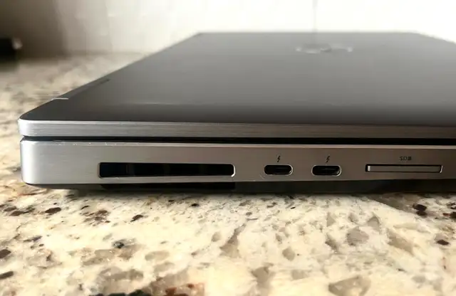 RTX3000 Dell Precision 7540 Workstation Laptop in Laptops in Edmonton - Image 4