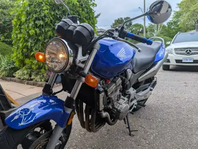 2003 Honda CB900F 919 Hornet – Original Owner – 17,949 km $5,900 OBO If you're looking for one of Ho...