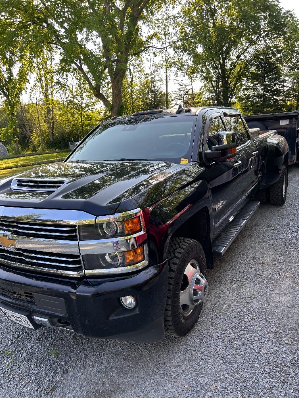 2017 Chev. 3500 DRW. Cars & Trucks Kawartha Lakes Kijiji