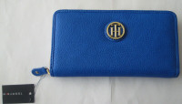 TOMMY HILFIGER Womens Blue Large Monogram Zip Wallet-New