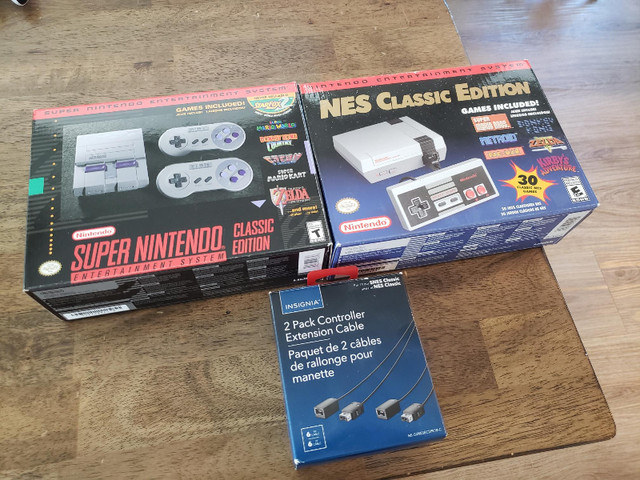 NES Classic and Super NES Classic Editions. in Older Generation in Comox / Courtenay / Cumberland