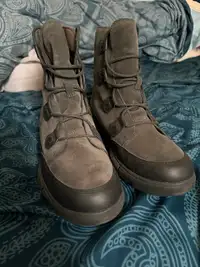 Men’s Sorel Explorer Boots (NEW) Size 12 US