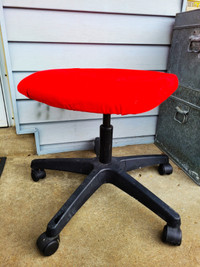 Adjustable swivel stool