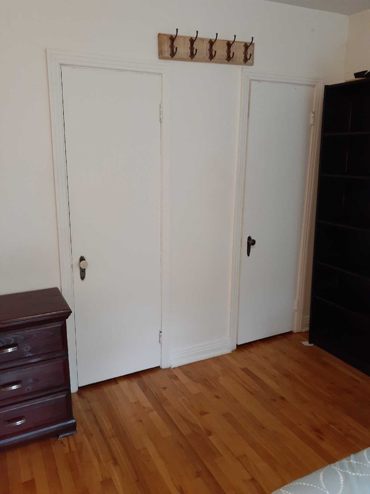 Very large sunny room for rent — photo 3