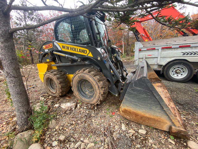 2021 NEW HOLLAND L320 in Heavy Equipment in Annapolis Valley - Image 2