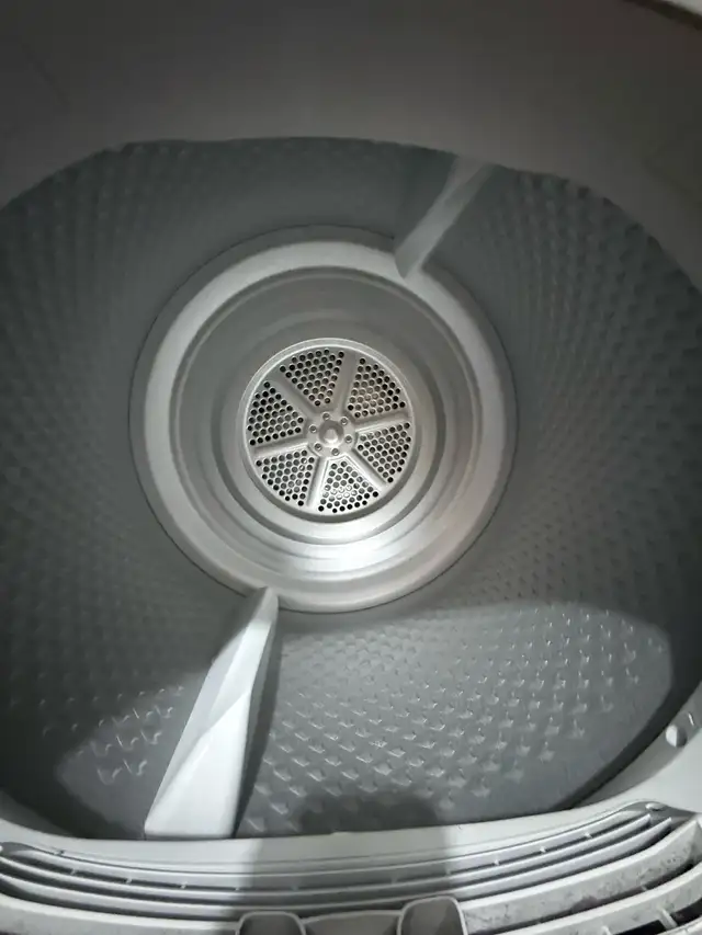 Blomberg Stackable Washer and Dryer547962568531650563
