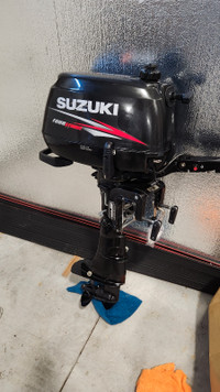 Suzuki DF6  outboard 