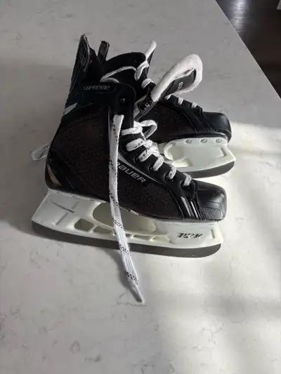 Bauer skates size 5 , View more