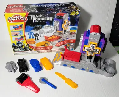 RARE Play Doh Transformers Dark of The Moon Autobot Workshop, View more