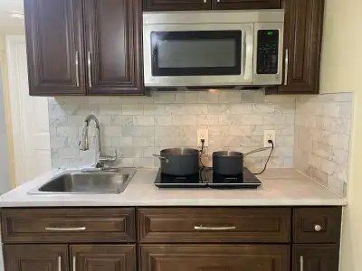 Separate entry basement in Scarborough available from 1-Aug onwards Please briefly introduce yoursel...