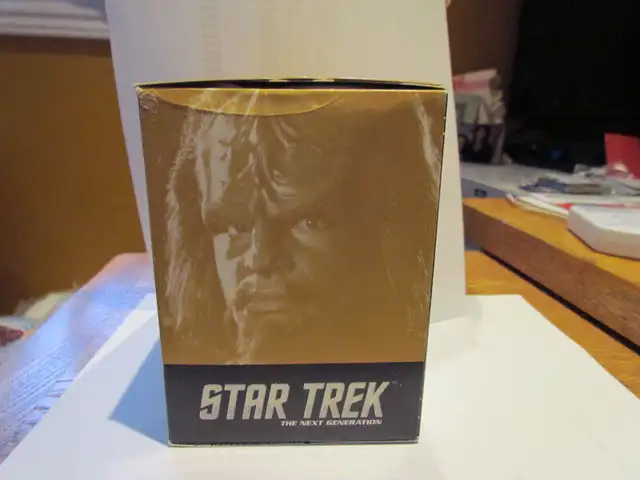 Star Trek The Next Generation - WORF in Toys & Games in Kitchener / Waterloo - Image 3