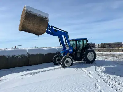 Low hour , like new TN75SA New Holland 2008 tractor for sale with 820TL loader and 84” bucket. Tract...