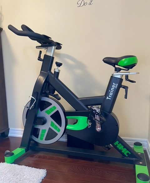 HMC Trainer 5008 Spin Bike in Exercise Equipment in Kawartha Lakes