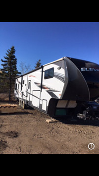 2014 Elevation toy hauler trailer for sale 