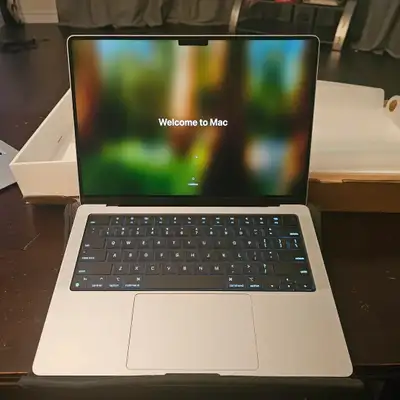 14" Macbook M4 Max | 128GB RAM | 2TB SSD | Nano Texture+ Warrant, View more