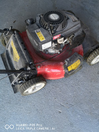 Yard Machine Lawn Mower, works, throttle cable broken. 140$.
