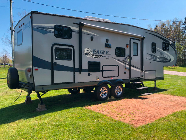 2012 Jayco Eagle HT Super Lite Fifth Wheel with Bunkhouse in Travel Trailers & Campers in Charlottetown
