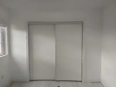 Seriously enquiries only please. Looking to rent a room to a single female. Must be clean. $800.00 p...