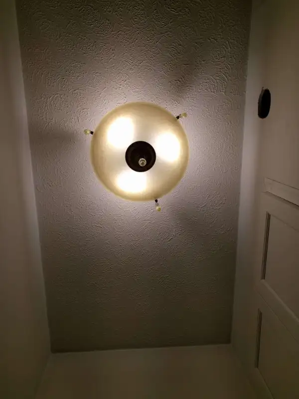 Ceiling lighting in Indoor Lighting & Fans in Ottawa - Image 4