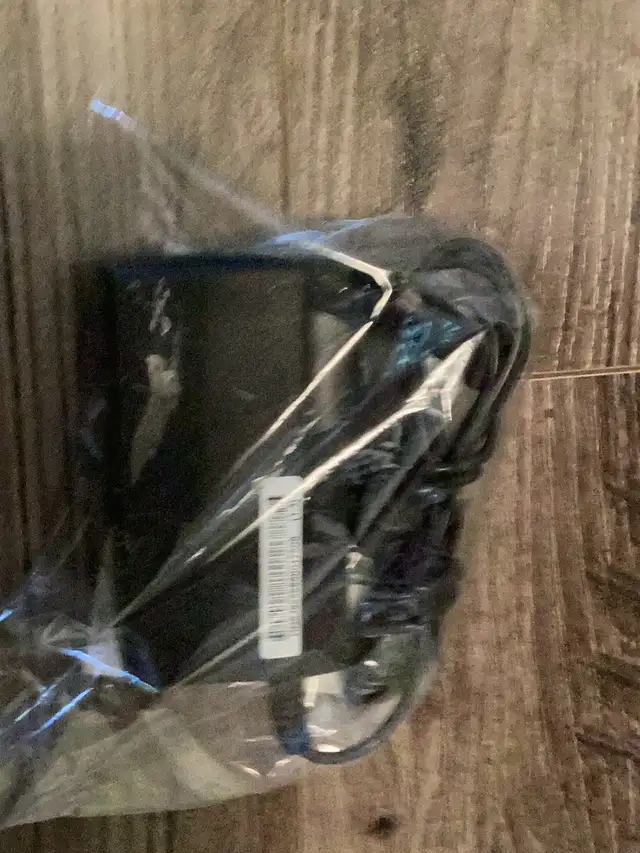 LG Adapter Model: ADS-48FSK-19 in Cables & Connectors in Cambridge - Image 5