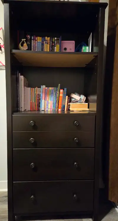 dresser/bookshelf, View more