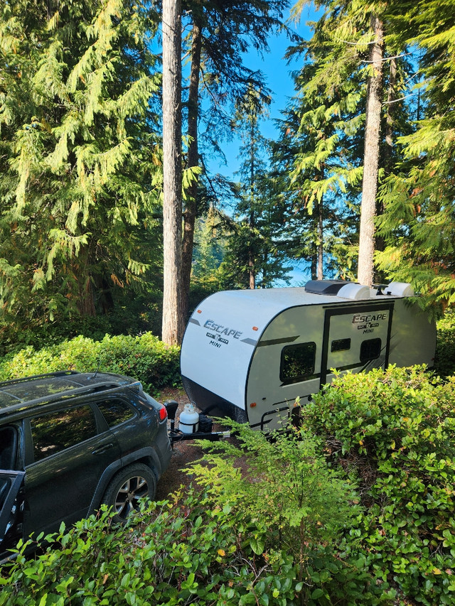 2020 KZ Escape Mini Travel Trailer in Travel Trailers & Campers in Comox / Courtenay / Cumberland - Image 2
