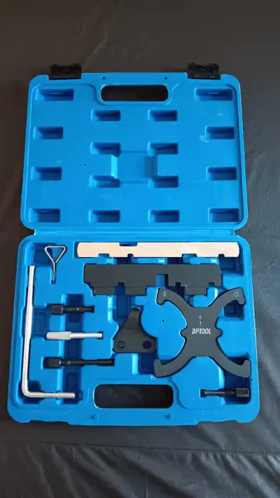 Small Set of Mechanics Tools New Brand new in the box.