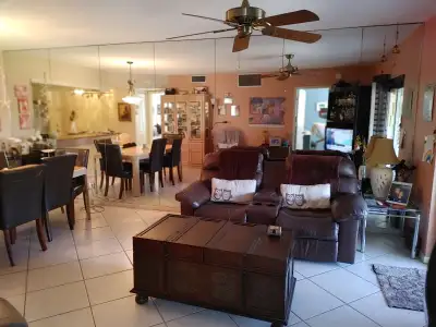 Condo a louer, View more