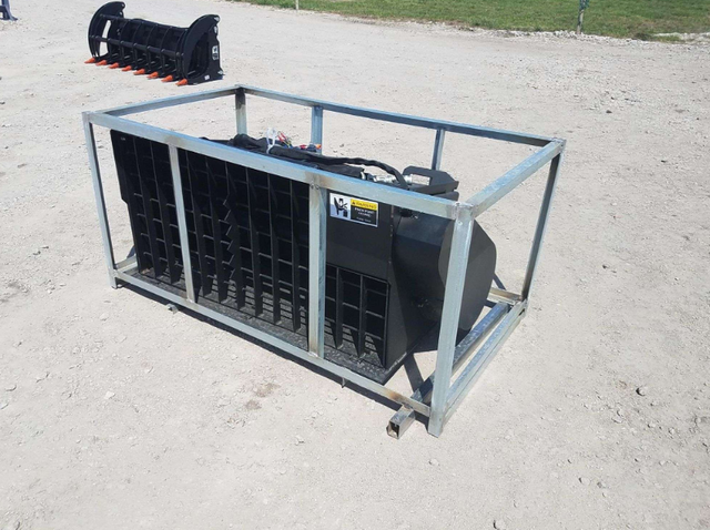 Bucket Mixer for Concrete in Other in Barrie - Image 3