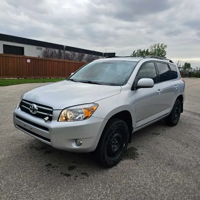 2007 Toyota Rav 4 in Cars & Trucks in Winnipeg - Image 3