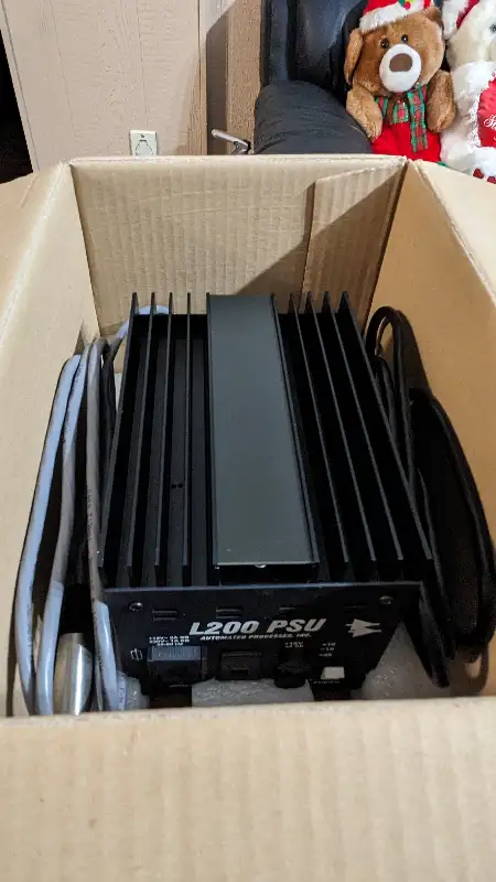 API 500 vpr 10 space rack with Stereo Link Mod. in Pro Audio & Recording Equipment in City of Toronto - Image 8