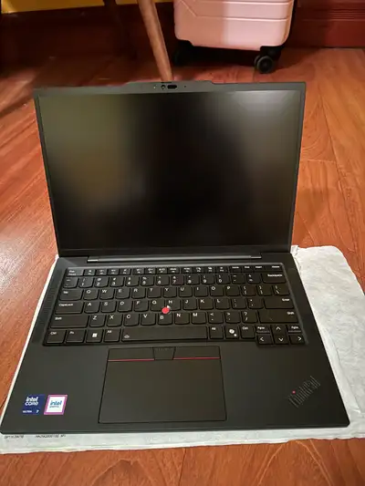 Lenovo ThinkPad T14s Gen 5, View more