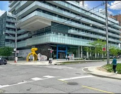 amazing location 1+1 upscale condo!!