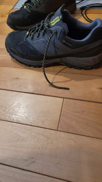 Chaussures de randonnée homme Décathlon MH500 (taille 9)