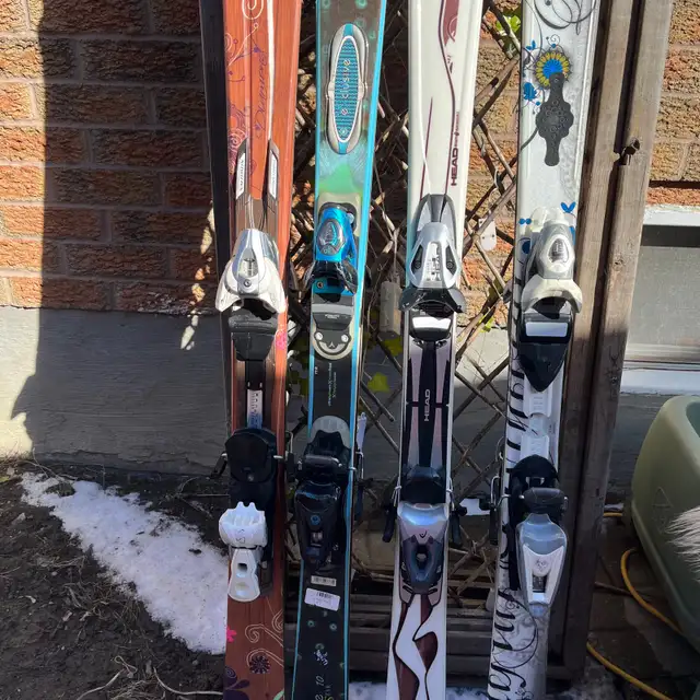 Ski with boots  in Ski in Markham / York Region - Image 5