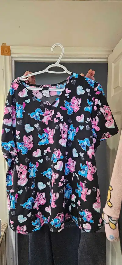 Scrub Top 2XL, View more