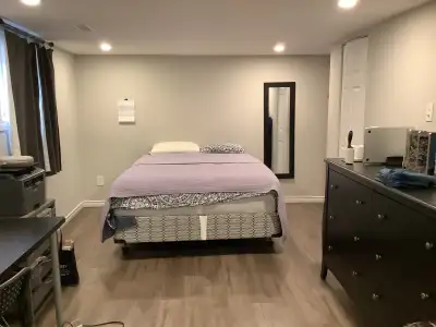 -walking distance to Algonquin college -big bedroom -modern kitchen with large island -stainless Ste...