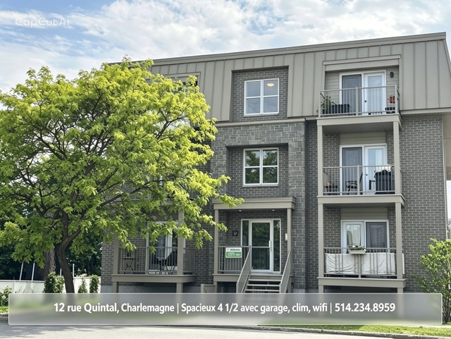 4 1/2 Charlemagne — photo 2