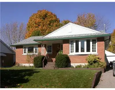 Whether you are studying at Wilfrid Laurier University or at the University of Waterloo, this studen...