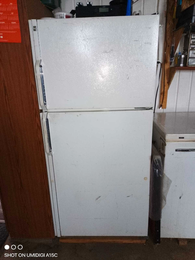 Réfrigérateur dans Réfrigérateurs  à Lévis - Image 2
