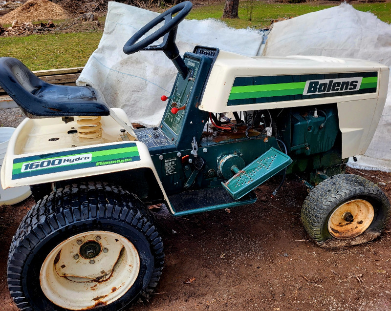 1986 Bolens 1600 Hydro w/42" deck *ORIGINAL OWNER* Lawnmowers & Leaf