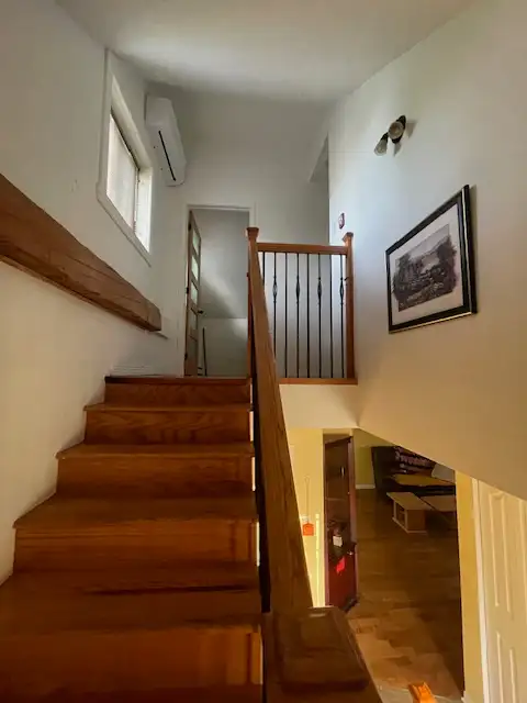 Detach3-Bed Cottage –Private Yard, ACs, Near Dix30REM July-1st in Quebec in Canada - Image 10