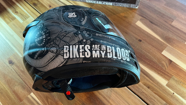 Motorcycle Helmet dans Pièces et accessoires pour motos  à Région de Markham/York