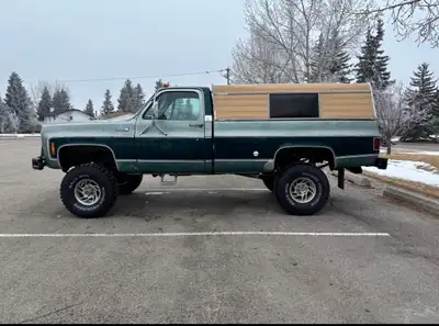 Alberta registered and insured. 4x4 6 inch Pro Comp lift 350 engine 4 speed manual transmission 205...