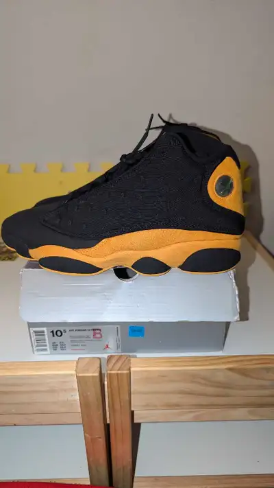 Air Jordan 13s "Carmelo Anthony class of 2002" Size: 10.5 Conditions: brand new in box Price"$300 No...