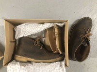 Clarks desert boots beewax - size 6 women