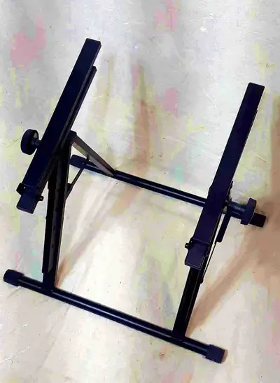 Guitar and Amp Stands (4), View more