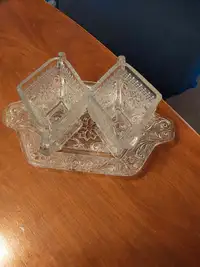 Depression Glass, Milk and sugar with tray
